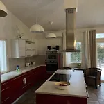 Wonderful Townhouse 214 M2 Close To Outdoor Areas * Helsinki