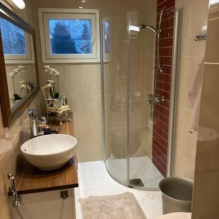 Вилла Wonderful Townhouse 214 M2 Close To Outdoor Areas *