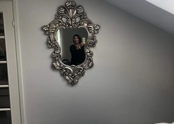 Wonderful Townhouse 214 M2 Close To Outdoor Areas *