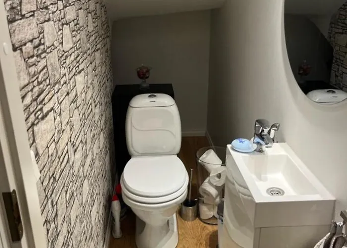 别墅 Wonderful Townhouse 214 M2 Close To Outdoor Areas *