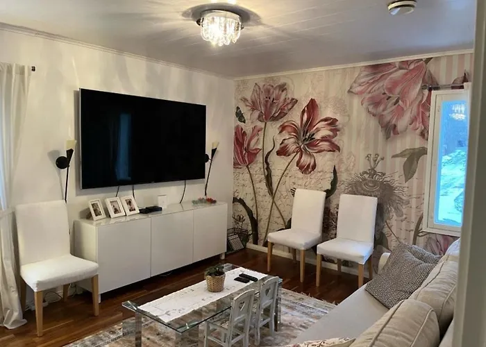 别墅 Wonderful Townhouse 214 M2 Close To Outdoor Areas 赫尔辛基